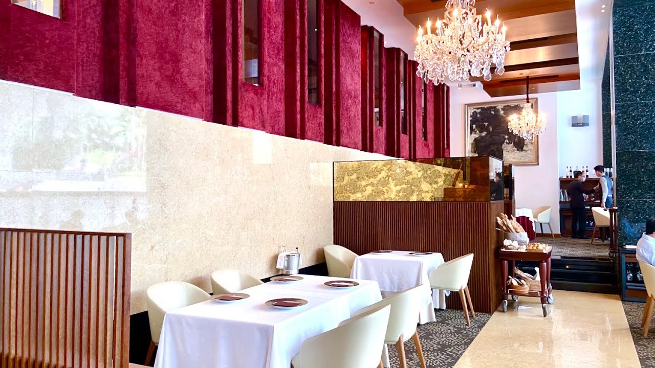 Lunch at 3 Michelin Star Restaurant Les Amis Singapore (December 2021)