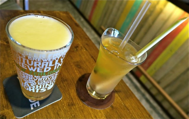 FYR Cycene ond Drinc Restaurant Singapore07