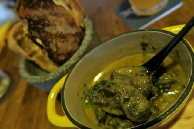 FYR Cycene ond Drinc Restaurant Singapore11