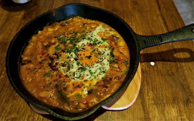 FYR Cycene ond Drinc Restaurant Singapore12