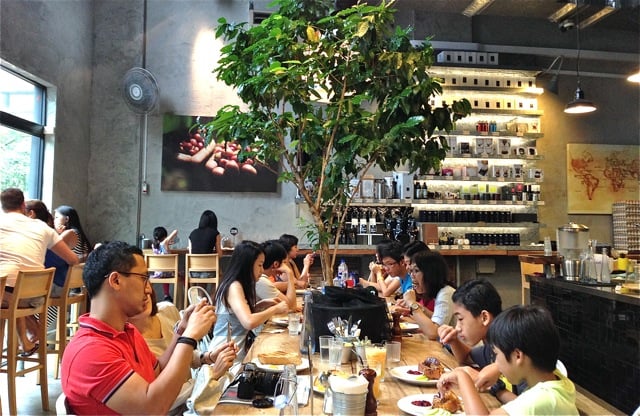 Cafe in Robertson Quay Singapore