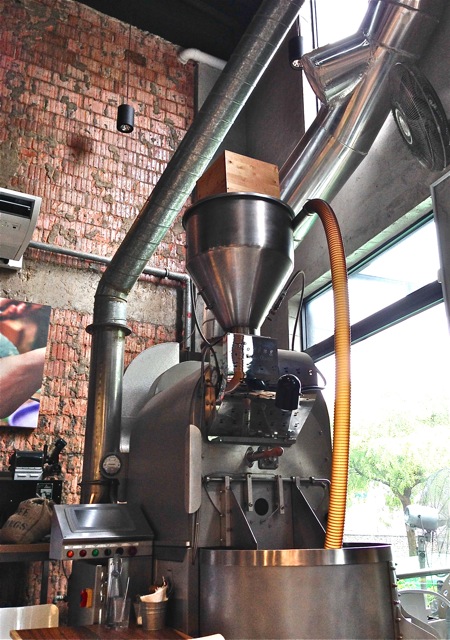 Toby's Estate Cafe Singapore04