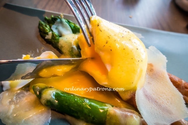 Asparagus Gordon Ramsay's Bread Street Kitchen Marina Bay Sands