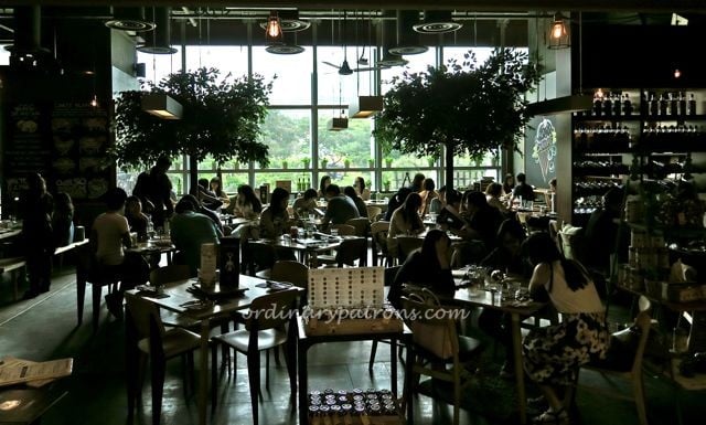 supply and demand restaurant01