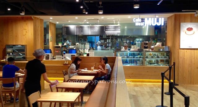 Muji Cafe Paragon - 14