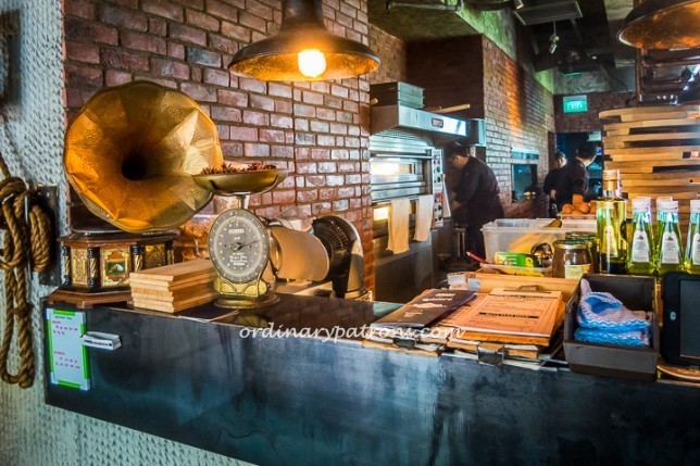 Supply & Demand Bistro Esplanade