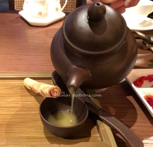 Prive Empress ACM - 18