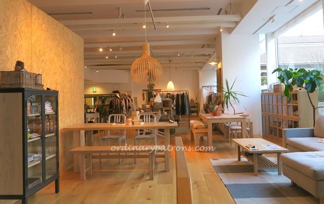 Shinjuku neighbourhood - 4