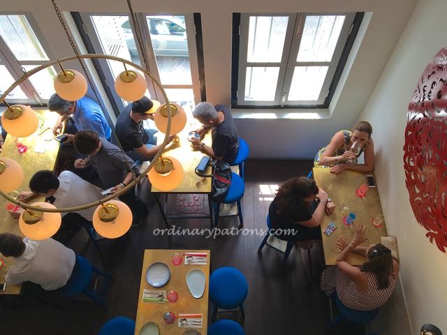 Ding Dong Singapore Restaurant - 16