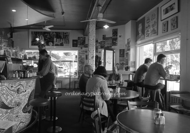 Tasmania Restaurants Retro Cafe - 3