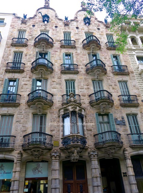 Casa Calvert Gaudi Restaurant Barcelona - 1