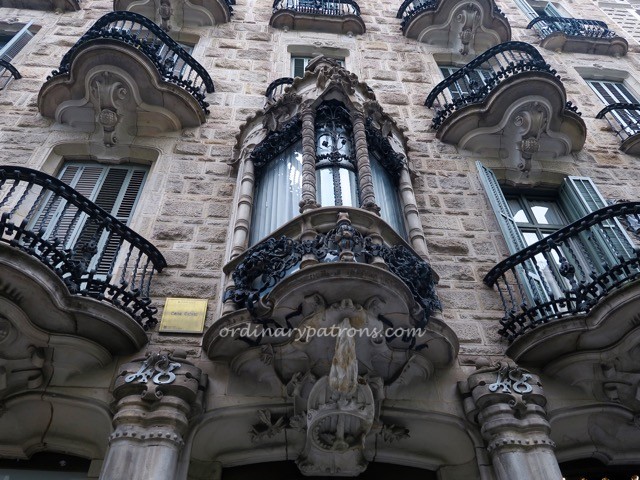 casa calvet restaurant Gaudi Barcelona