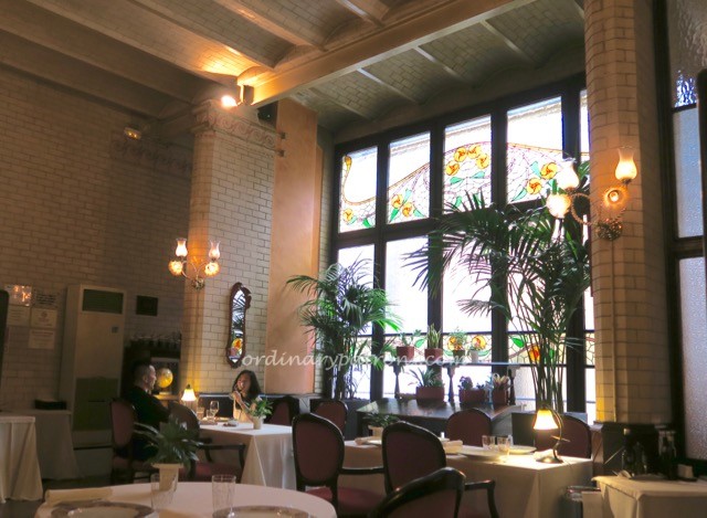Casa Calvert Restaurant Gaudi Barcelona - 2