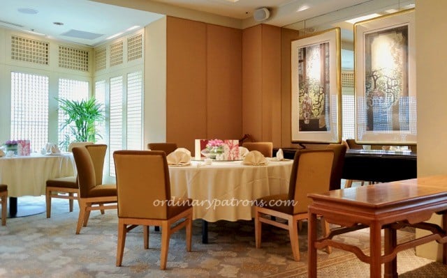 golden-peony-conrad-singapore-1