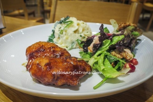 Deli Sets Muji at Raffles City