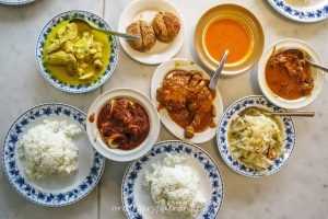 Nasi Padang dishes