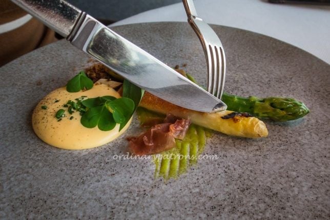 Pertuis Asparagus with Champagne Hollandiaise at JAAN