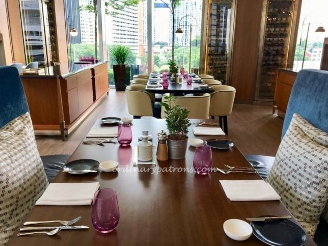 Racines Sofitel Singapore restaurant