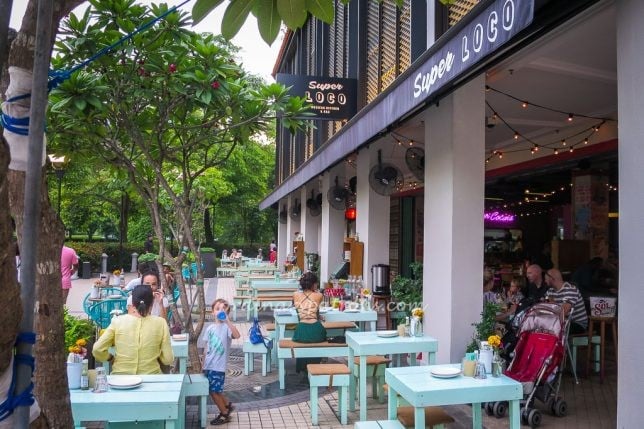 What to eat at Rpbertson Quay? Super Loco