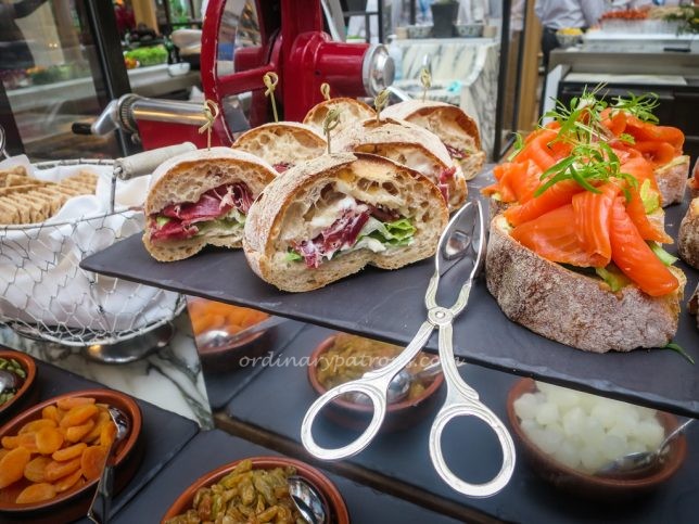 Buffet at Ritz Carlton Colony