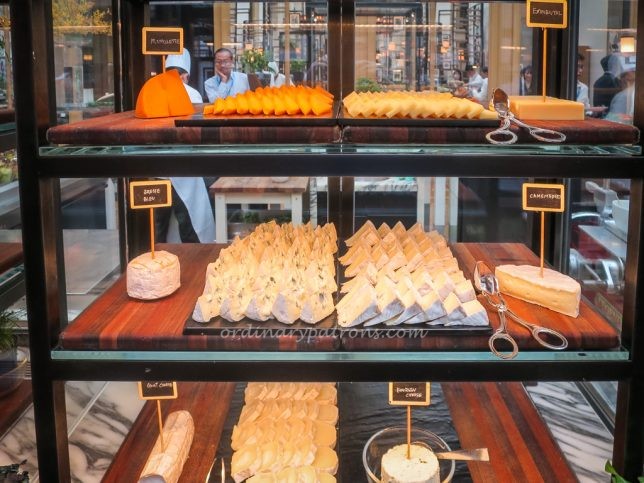 Buffet at Ritz Carlton Colony