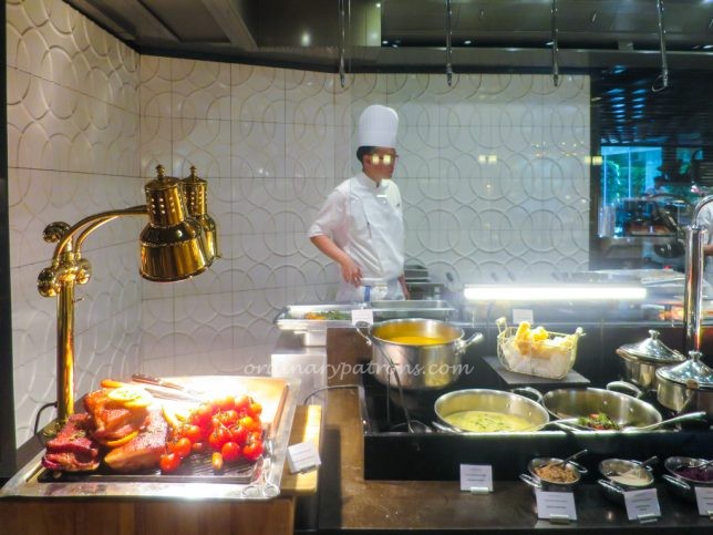 Grill at Colony Buffet