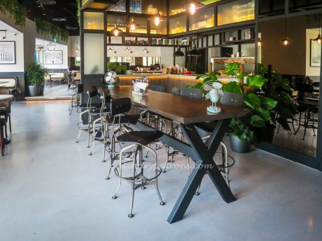 The Stamford Brasserie All Day Dining in Raffles City