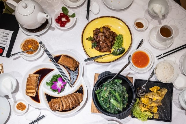 Famous Treasure Restaurant