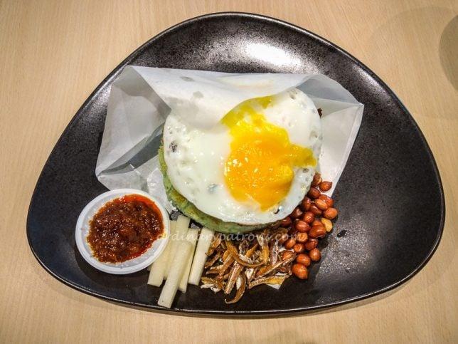 Royals Cafe Nasi Lemak Burger