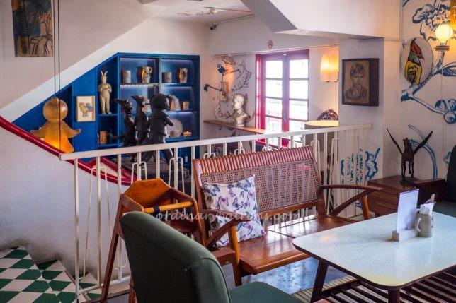 Three Buns Burgers & Cocktails at Keong Siak