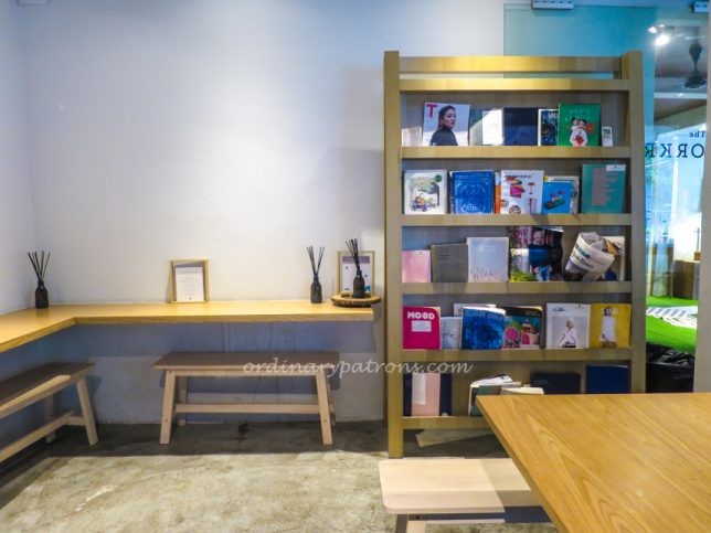 Plain Vanilla Tiong Bahru