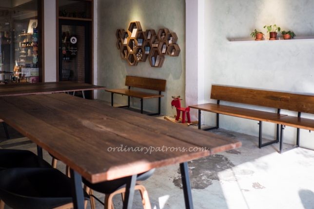 Plain Vanilla Tiong Bahru