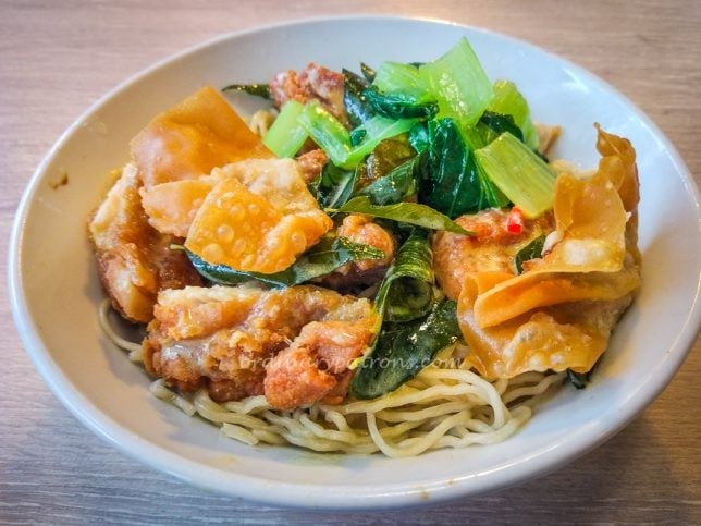 Pontian Salted Egg Chicken Cutlet Noodles 