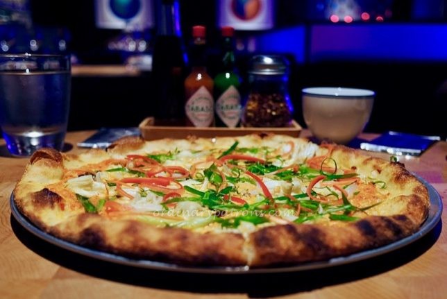 Blue Label Pizza & Wine Mandarin Gallery