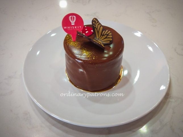 Gianduja ($8.50) - hazelnut, caramelized almonds and  Valrhona Gianduja mousse