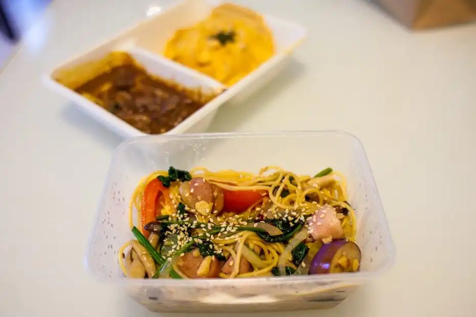 Hoshino Takeaway