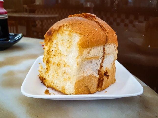 YY Kafei Dian Kaya Bread