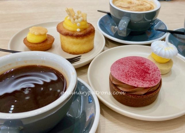 Leckerbaer Singapore @ Isetan Scotts - Småkager and Tarts