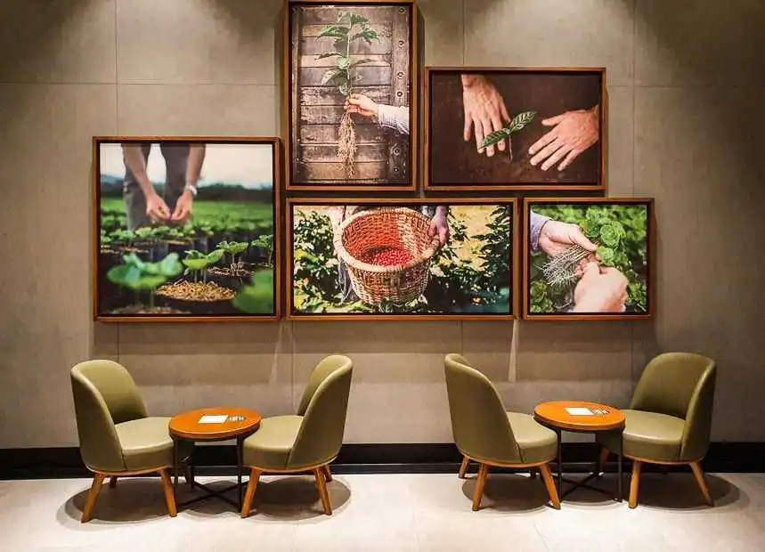New Starbucks Outlet Outram