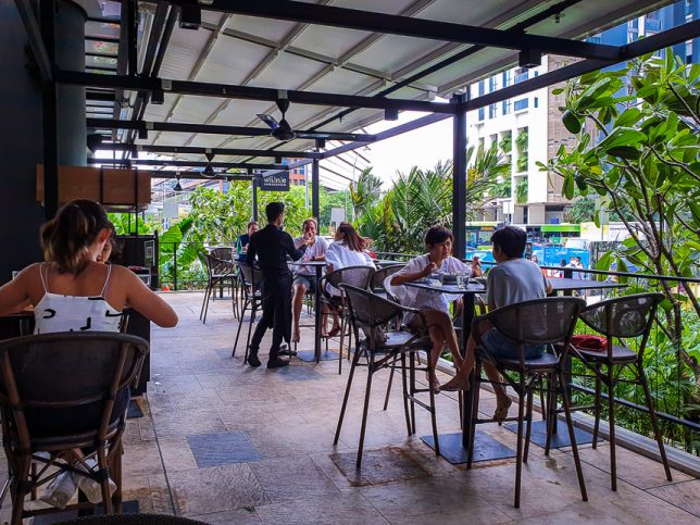 Wine Connection Bistro PLQ