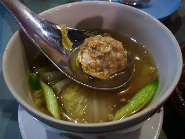 Bakwan Kepiting Soup : Enjoy Eating House and Bar @ Jalan Besar. 