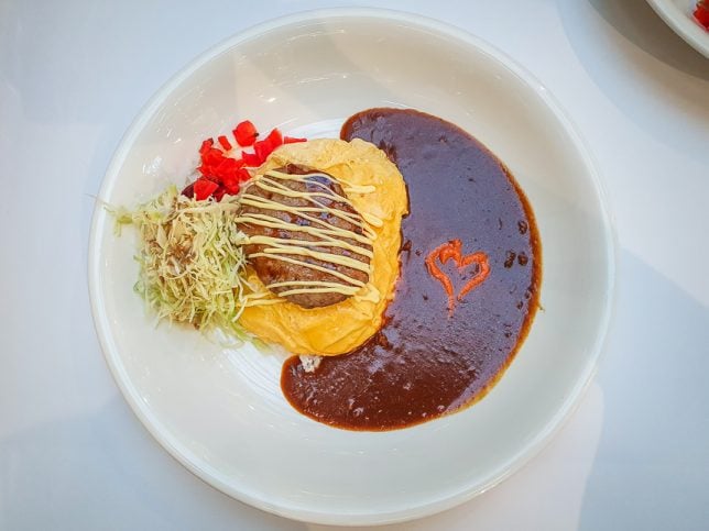 Monster Planet Supreme Beef Omelette Curry Rice