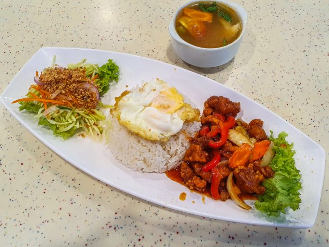 Muen Wang Thai Kitchen Set Meal