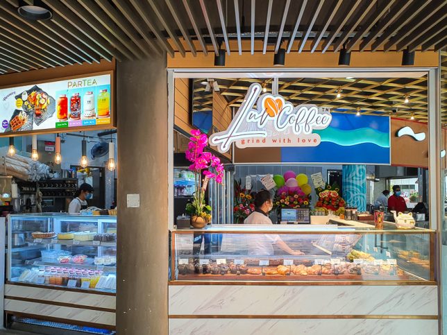 Coastal PlayGrove Food Splash - Luv Coffee