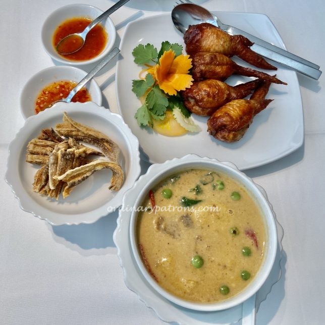 Thanying Thai Restaurant review - Amara Hotel 