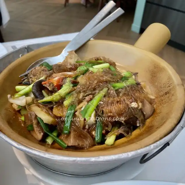 Thanying Thai Restaurant review - Amara Hotel 