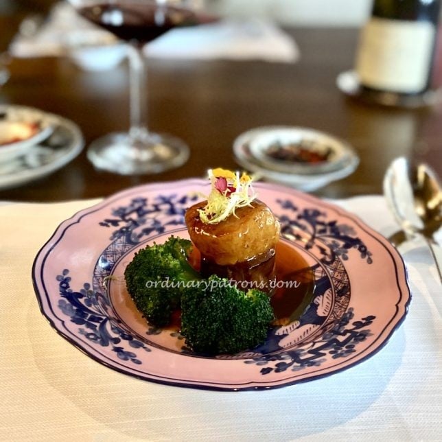 Romantic Michelin Star Restaurant Lunch in Singapore