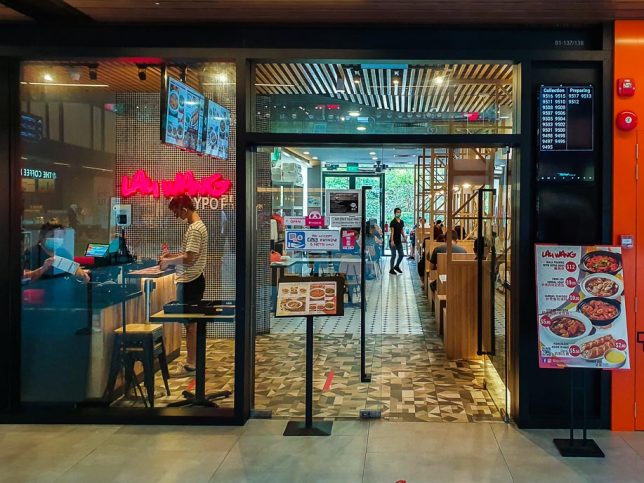 Lau Wang Claypot at SingPost