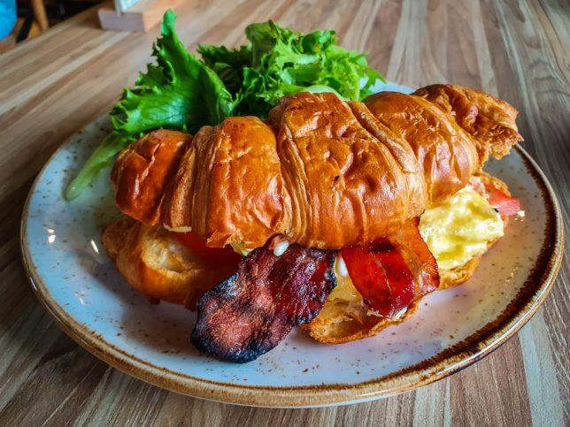  Canopy Dining in Hort Park