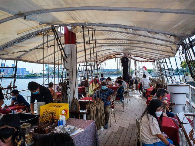 Royal Albatross - Upper Deck